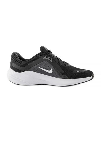 Черные демисезонные женские кроссовки Nike QUEST 5