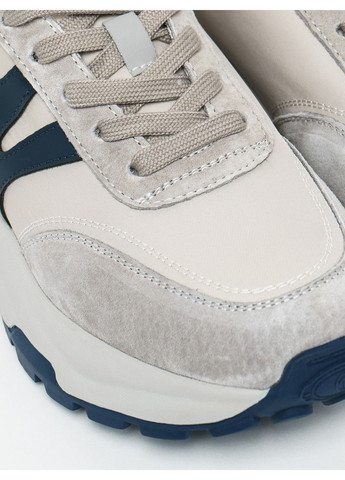 Женские кроссовки 1100098 Buts серые демисезоны (283249696)