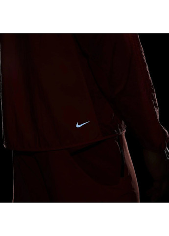 Помаранчева вітровка чоловіча trail aireez orange Nike