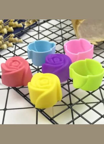 Молд силікновий Маленькі трояндочки 6 штук 7 на 3 см різнобарвний Jannet молди (345641074)