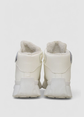 Зимние женские зимние на меху Ager