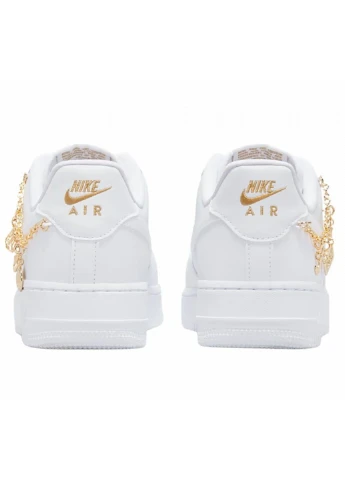 Білі кеди Nike WMNS AIR FORCE 1 07 LX