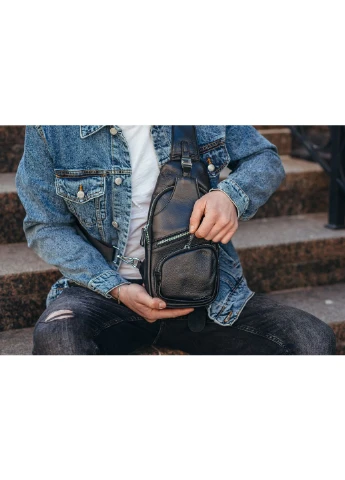Чоловіча шкіряна сумка-слінг 31х18х7 см Tiding Bag (315872291)
