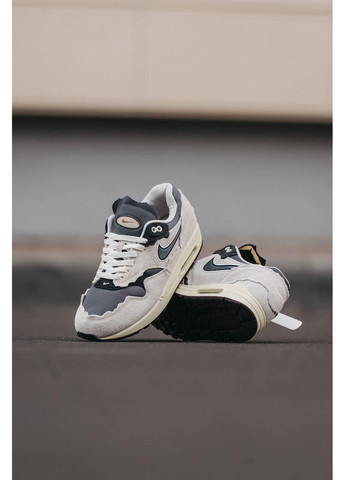 Бежевые демисезонные кроссовки мужские nike air max 1 protection pack найк аир макс No Brand