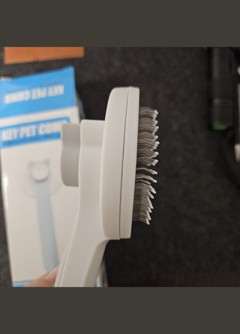 Щетка самоочищающаяся от линьки для кошек и собак No Brand (299770295)