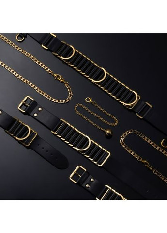 Черный демисезонный пояс с золотыми цепочками indulge in the restraints collection UPKO