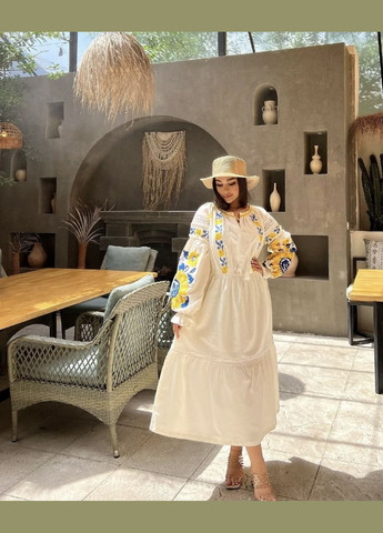 Молочный зимний женское вышитое платье подсолнечники ESQ 5310