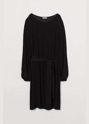 Черное платье H&M