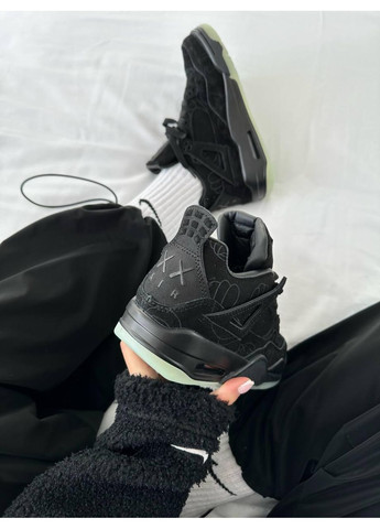 Чорні Осінні кросівки чоловічі nike air jordan 4 x kaws black найк аір джордан No Brand