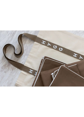 Семейный комплект постельного белья на резинке с кантом HYGG (368830537)