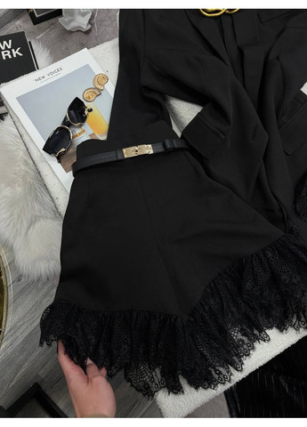 Женский костюм двойка: удлиненный пиджак и шорты с кружевом MonCher (370865005)