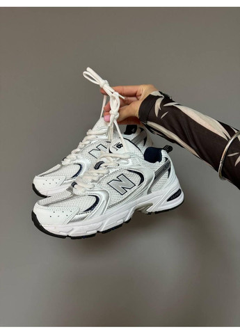 Білі Осінні кросівки чоловічі new balance 530 white silver premium нью беланс 530 No Brand