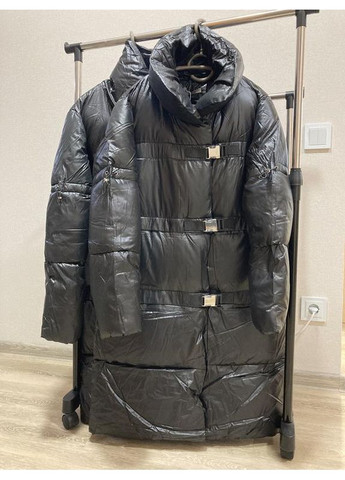 Чорне зимнє жіночий зимовий пуховик чорний,розмір L Monte Cervino