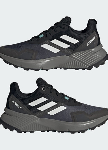 Черные всесезонные кроссовки для бега terrex soulstride trail adidas
