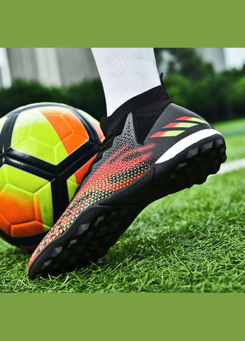 Черные футбольные сороконожки No Brand без шнурков