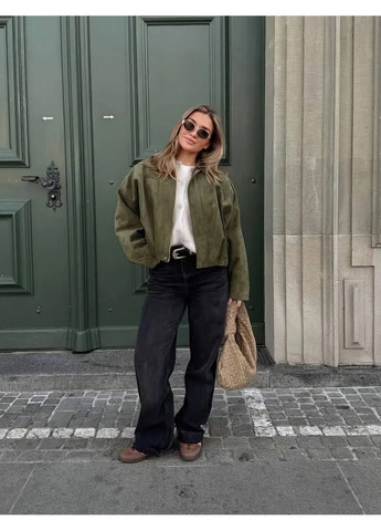 Оливкова (хакі) демісезонна жіноча куртка-бомбер No Brand