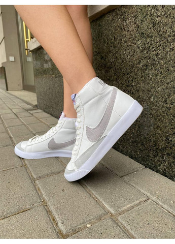 Бежевые демисезонные кроссовки мужские nike blazer 77 low ‘77 vintage white beige 2 найк блейзер No Brand