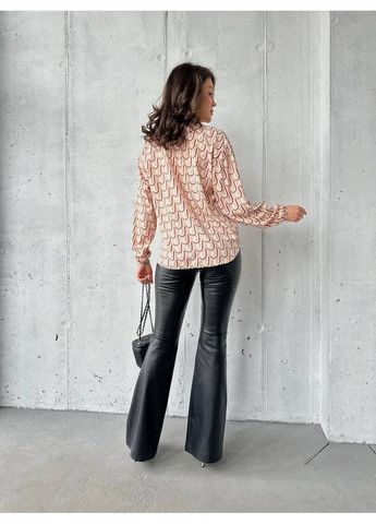 Бежева блуза жіноча в ретро стилі софт принт з рукавами на ґудзиках Україна