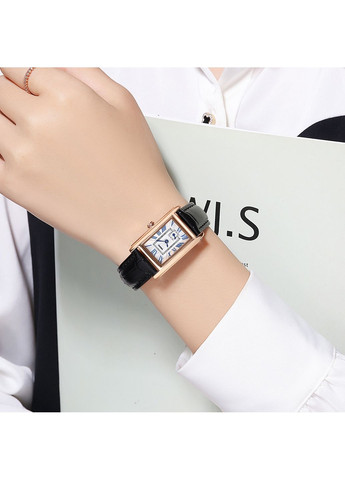 Жіночий наручний годинник Skmei (371761952)