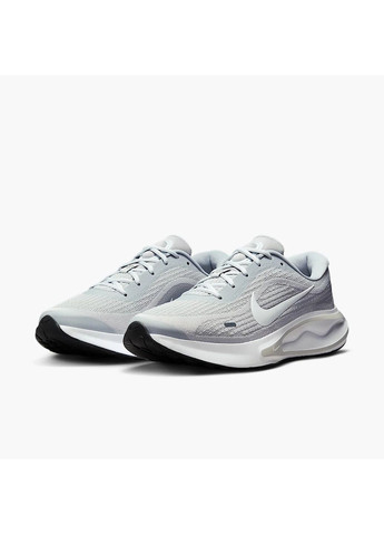 Серые кроссовки мужские journey run grey fn0228-003 Nike