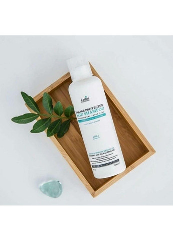 Шампунь Безлужний рН 4.5 Damaged Protector Acid Shampoo Для Пофарбованого Волосся 150ml La'dor (298578175)