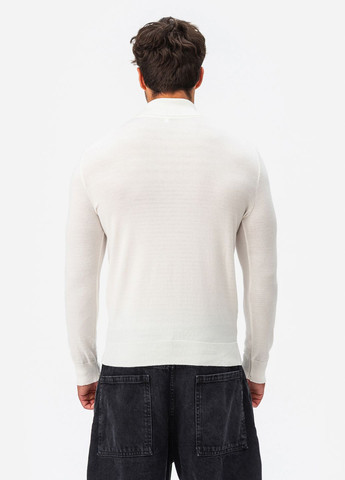 Молочний чоловіча водолазка з м'якої італійської пряжі SVTR