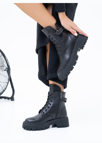 Зимние черные зимние ботинки с ремешками ISSA PLUS