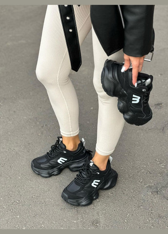 Черные кроссовки женские черные повседневные спортивные на массивной подошве на осень демисезонные No Brand