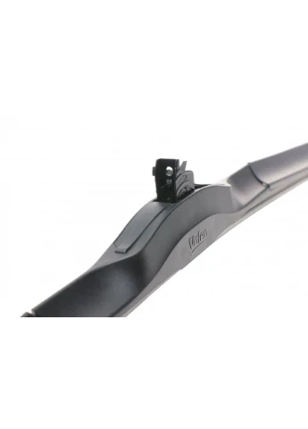 Щітка склоочисника FIRST HYBRID 700MM X 1 575834-ua Valeo (360501060)