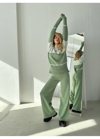 Стильний та комфортний костюм на кожен день Vakko (365696866)