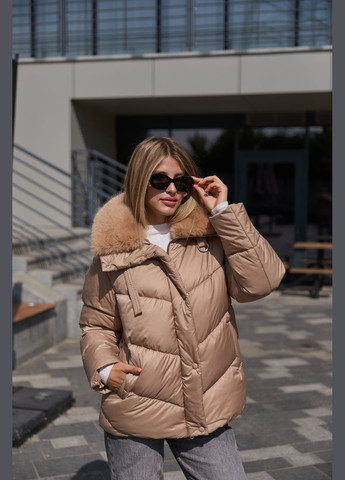 Песочная зимняя куртка MN