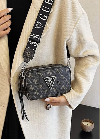 Жіноча сумка Guess V426 прямокутна крос-боді коричнева No Brand (294908853)