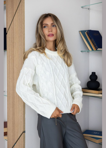 Молочный демисезонный свитер джемпер Larionoff