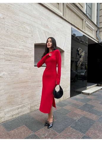 Червона повсякденний сукня з довгим рукавом та розрізом збоку – елегантність у кожній деталі 💫 (заміри в описі) DK/DL Мода без кордонів однотонна