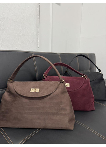 Жіноча сумка топ-хендл з великим клапаном, золотистим замком і короткими ручками. JUGO 46-25 (373069947)