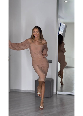 Бежевое праздничный, коктейльное, вечернее женственное платье с шифоновыми рукавами силуэтная Avanti однотонное