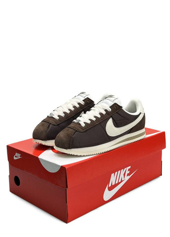 Коричневые всесезонные кроссовки No Brand