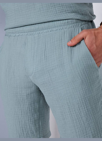 Оливковий літній костюм чоловічий з шортами No Brand