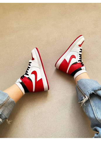 КРОСІВКИ ЖІНОЧІ NIKE AIR JORDAN 1 RETRO WHITE UNIVERSITY RED НАЙК АІР ДЖОРДАН No Brand білі демісезони (368868582)