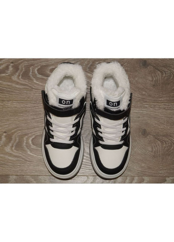 Черно-белые повседневные, кэжуал зимние ботинки зимние для девочки черные с белым Comfort