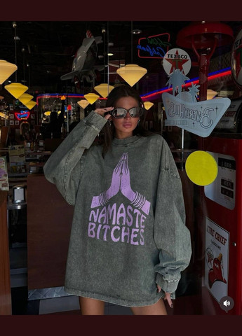 Сірий світшот напис (325700719)