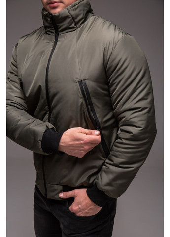 Оливковая (хаки) демисезонная утепленная мужская куртка бомбер Vakko