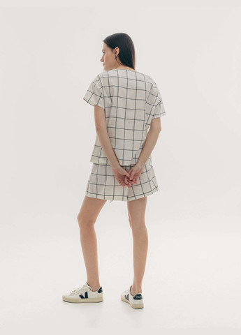 Белая пижама женская с шортами grid xs Leglo