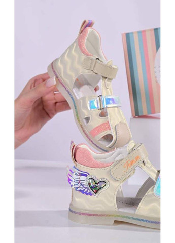 Босоніжки дитячі шкіряні бежеві Tom.M (337713286)