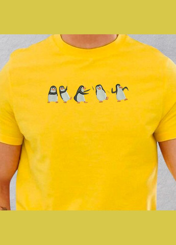 Желтая футболка с вышивкой пингвинов 01-5 мужская (853356-15-6) No Brand
