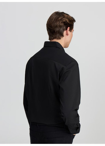 Черная рубашка Terranova