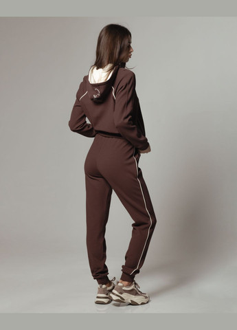 Костюм с жилетом коричневый (жилет, кофта, брюки) Of White (305822746)