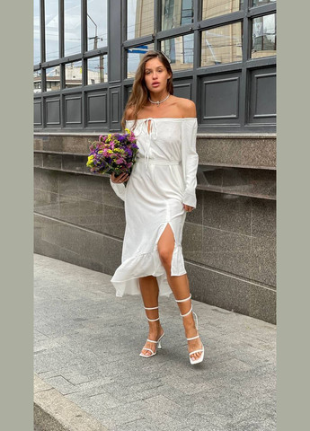 Белое повседневный легкое платье Adelante однотонное