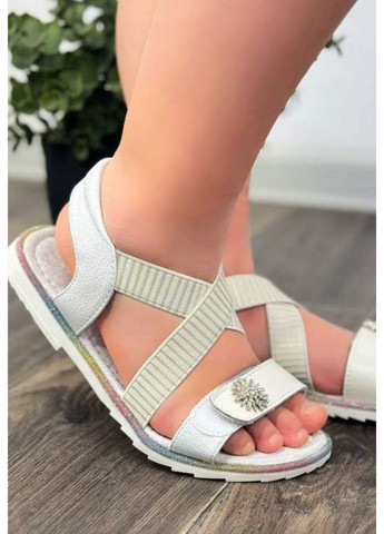 Белые босоножки детские кожаные цветок белые Tom.M