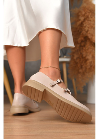Let's Shop Туфли женские светло-бежевого цвета лоферы бежевый з искусственная кожа, искусственный мех, украина — демисезон (361146284)